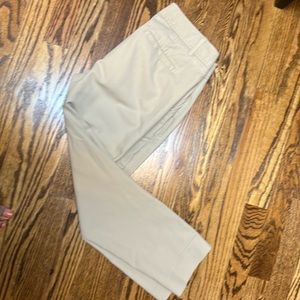 Gap 2 p slim crop khaki pants
